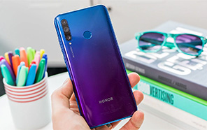 Honor 20 lite is now official with 32 MP front and Triple Camera setup at the back 