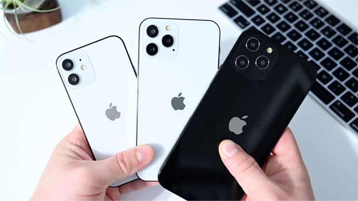 Iphone 12 12 Pro And Iphone 12 Pro Max Hands On Video Showcases The Alleged Screen Sizes Whatmobile News Iphone 12 12 Pro And Iphone 12 Pro Max Hands On Video Showcases The Alleged Screen Sizes Whatmobile News