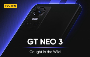 Realme GT Neo 3 Caught in the Wild; Hands-On Photos Showcase its Design 
