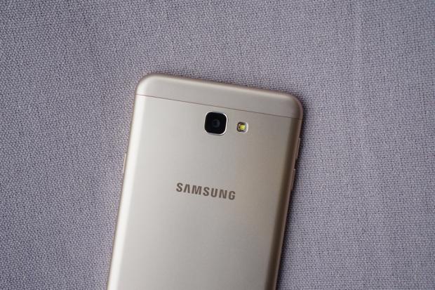 Samsung Galaxy J7 Prime 16