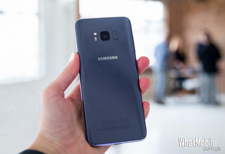 Samsung S8 fingerprint sensor at back